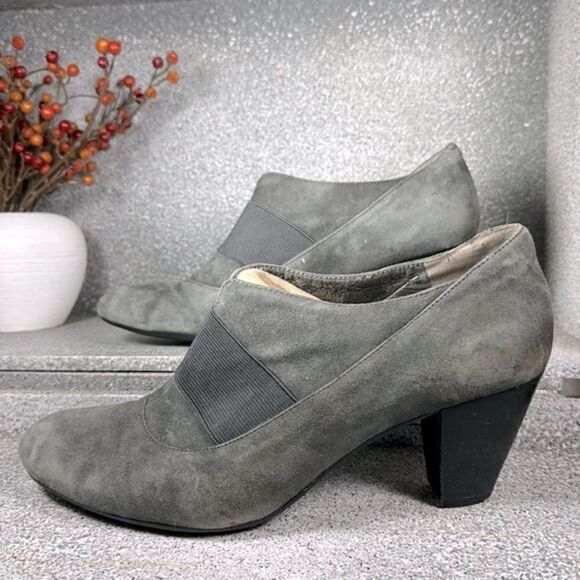 Easy Spirit Gray Suede Ankle Booties Boots Size 9 - Picture 1 of 6